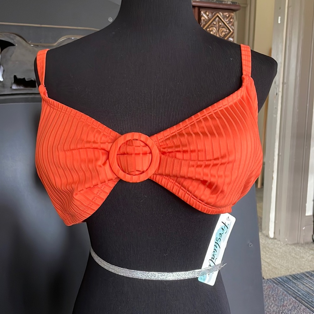 NWT beautiful bikini top bright orange adjustable straps